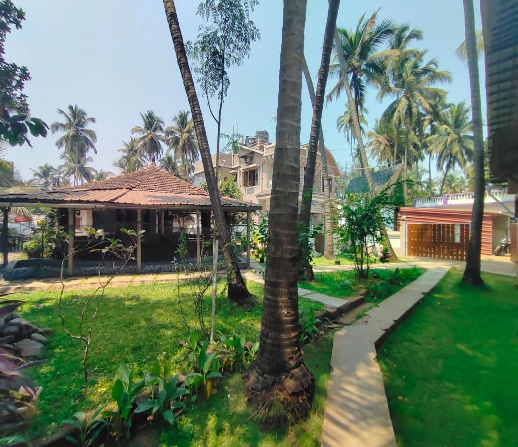Red Sea Beach Resort Anjuna Exterior foto