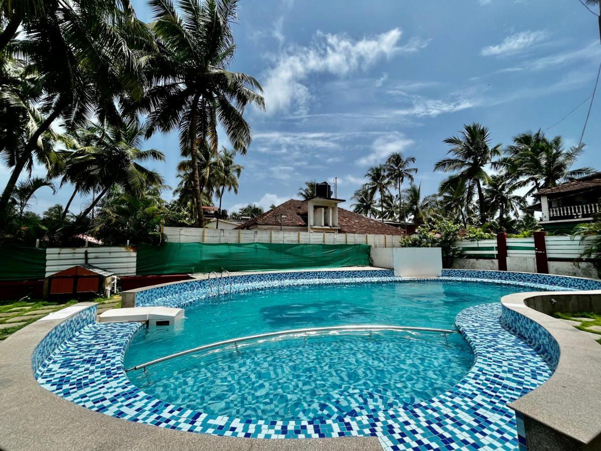 Red Sea Beach Resort Anjuna Exterior foto