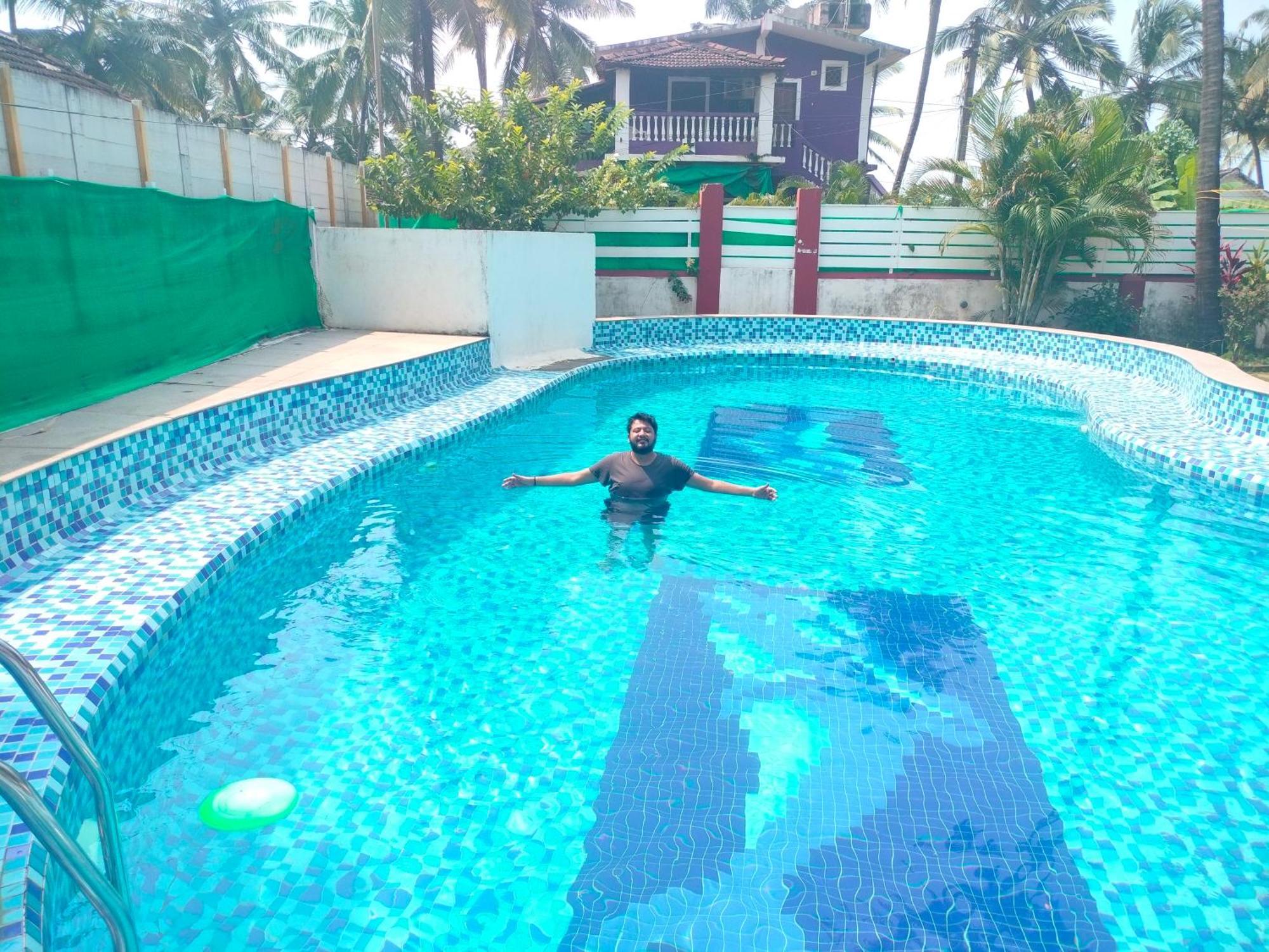Red Sea Beach Resort Anjuna Exterior foto